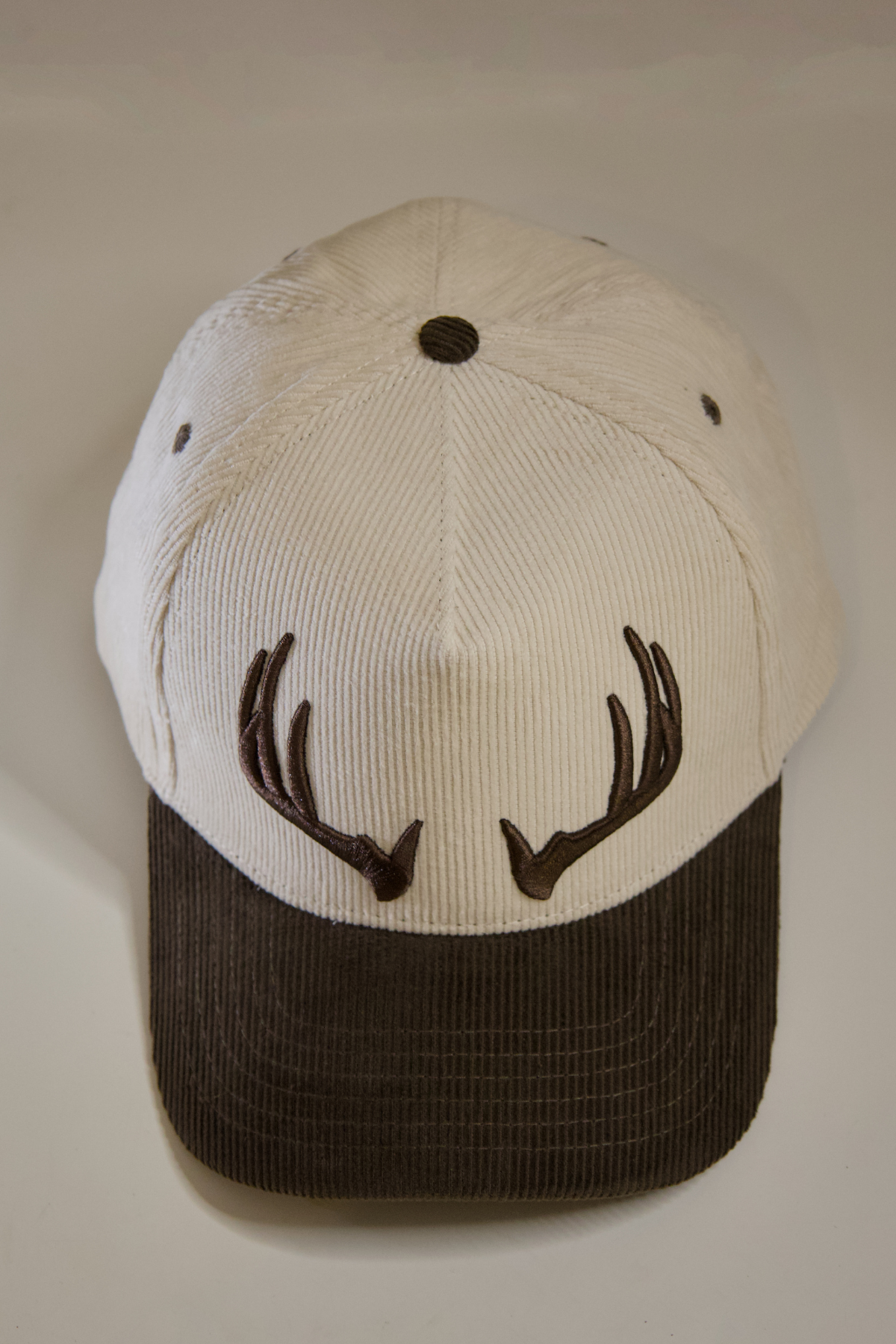 8005 Whitetail Antler Cap